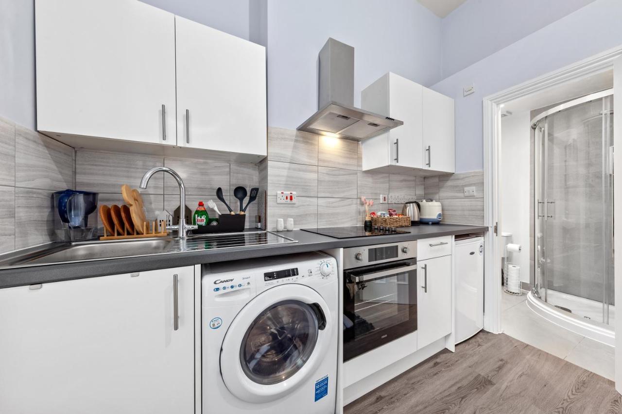 Olympia Kensington Stay Studio Londra Esterno foto